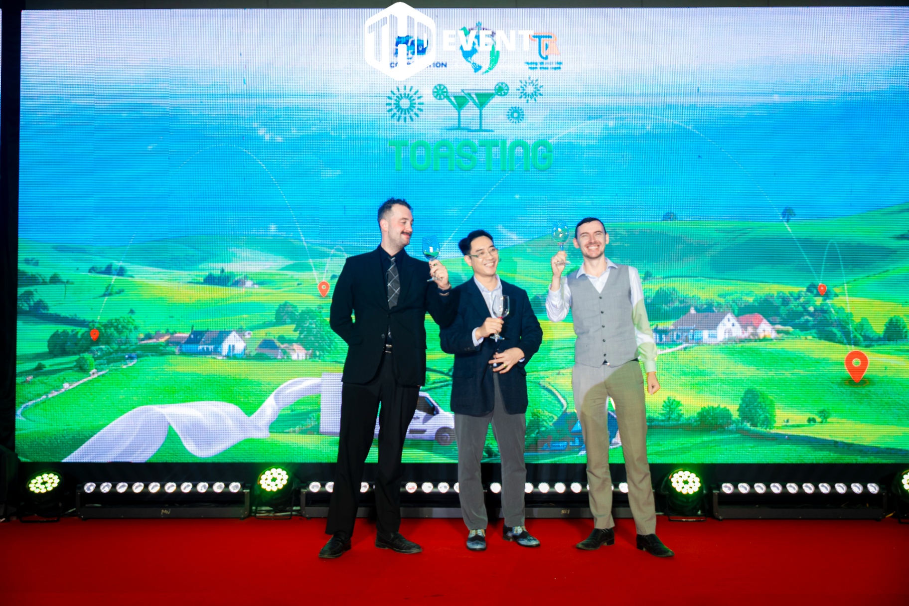 THOUSE | YEAR END PARTY & LỄ KÝ KẾT HỢP TÁC - Hình 4