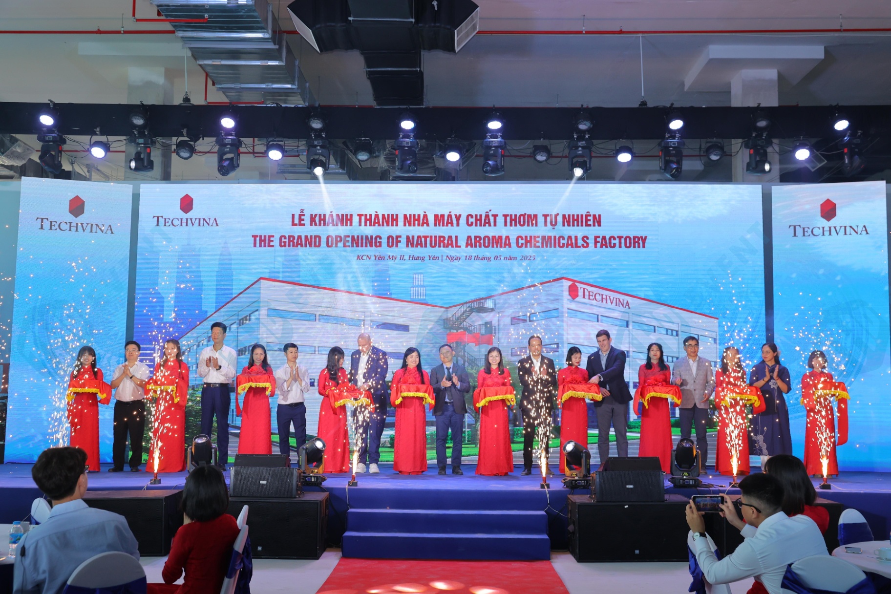 LỄ KHÁNH THÀNH KHAI TRƯƠNG NHÀ MÁY TECHVINA HƯNG YÊN