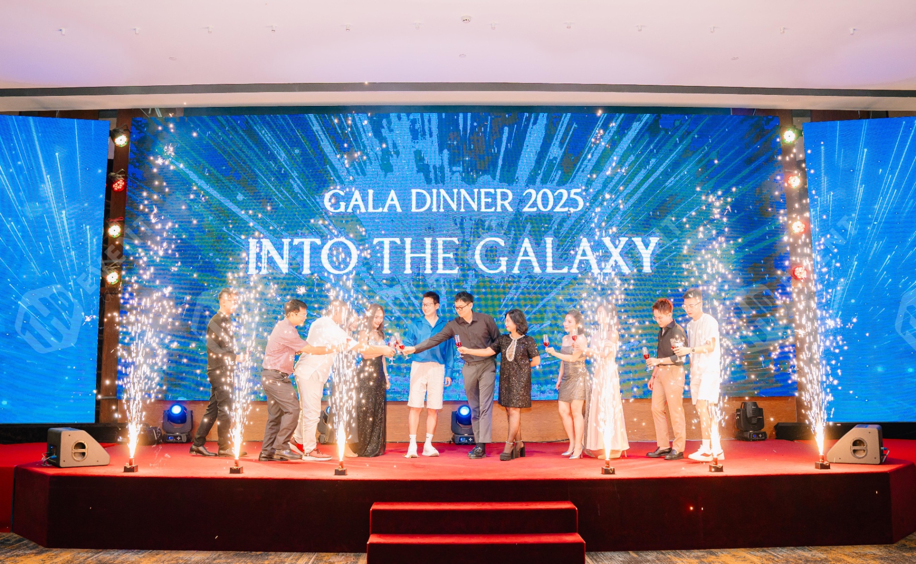 WORKSHOP ĐÀO TẠO & GALA DINNER: INTO THE GALAXY